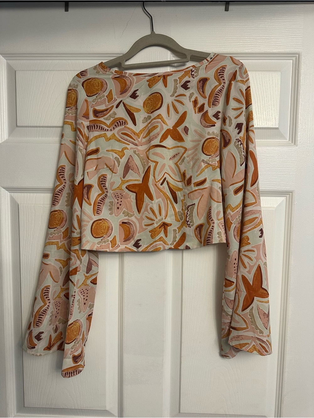 Nasty Gal Bell Sleeve Tie Back Top Seashell Print